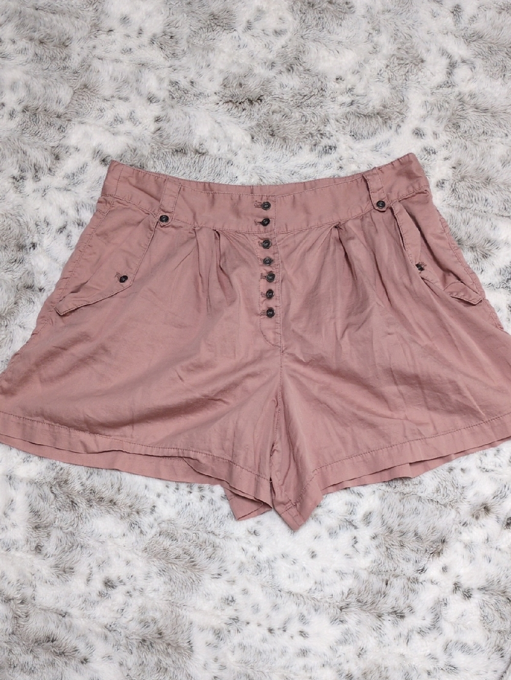 $10 MOVING SALE! French Connection High-Waist Button-Front Shorts in Dusty Mauve